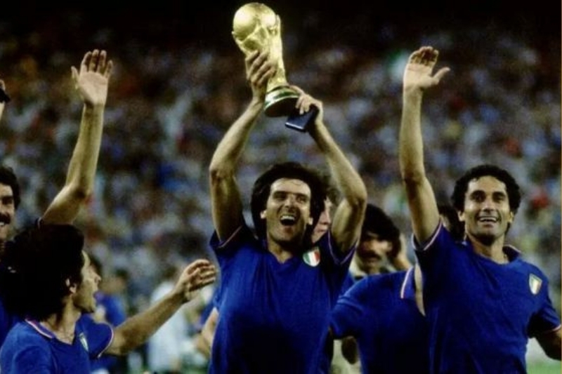 Paolo Rossi là cái tên gắn liền với chiến công World Cup 1982 (Nguồn: Sưu tầm)