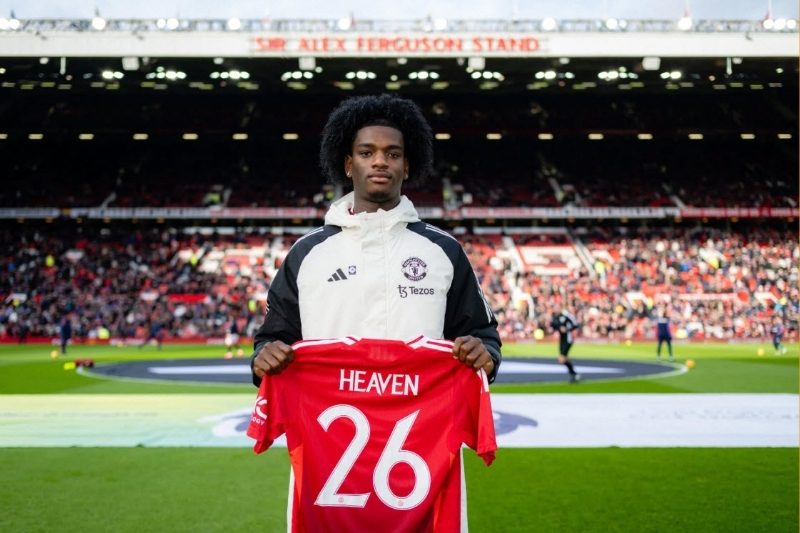 MU đã chiêu mộ Ayden Heaven từ Arsenal (Nguồn: Sưu tầm)