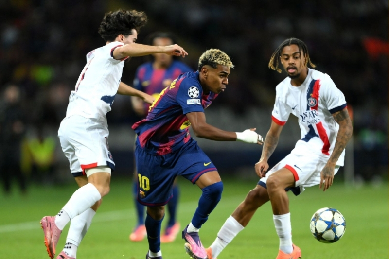 Kết quả bóng đá ngày 1/10 - Trận đấu giữa Barcelona và PSG khép lại với chiến thắng cho đội bóng Pháp