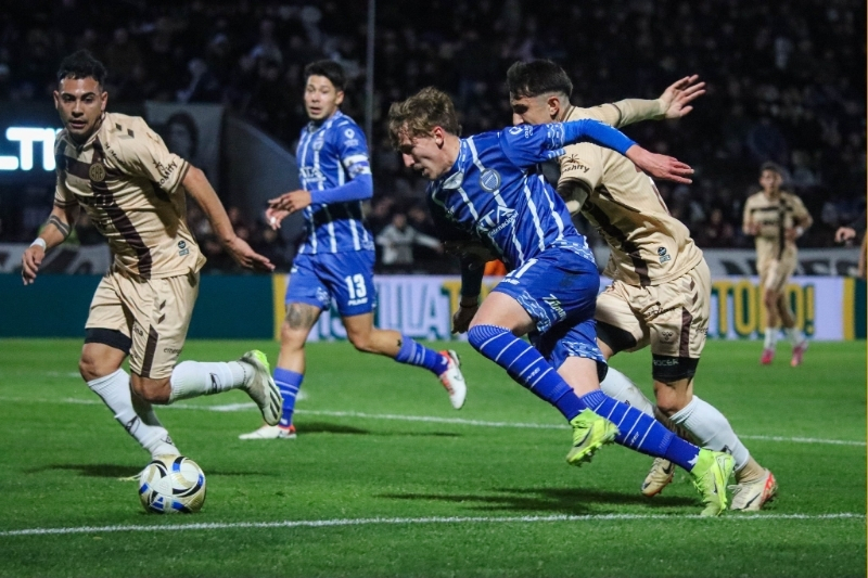 Kết quả bóng đá ngày 1/9 - Godoy Cruz vượt qua Platense