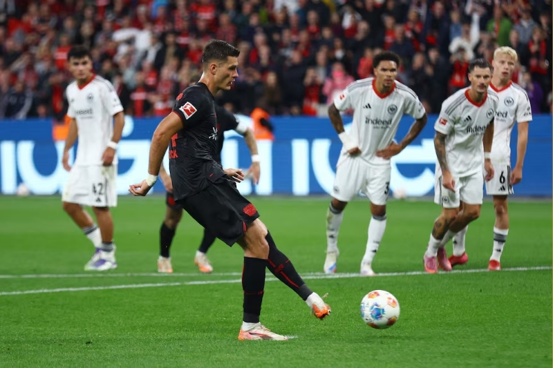 Kết quả bóng đá ngày 12/9 - Bayer Leverkusen thắng 3-1 trước Eintracht Frankfurt