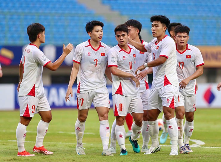Kết quả bóng đá ngày 19/7 - U23 Việt Nam thắng ấn tượng trước U23 Lào