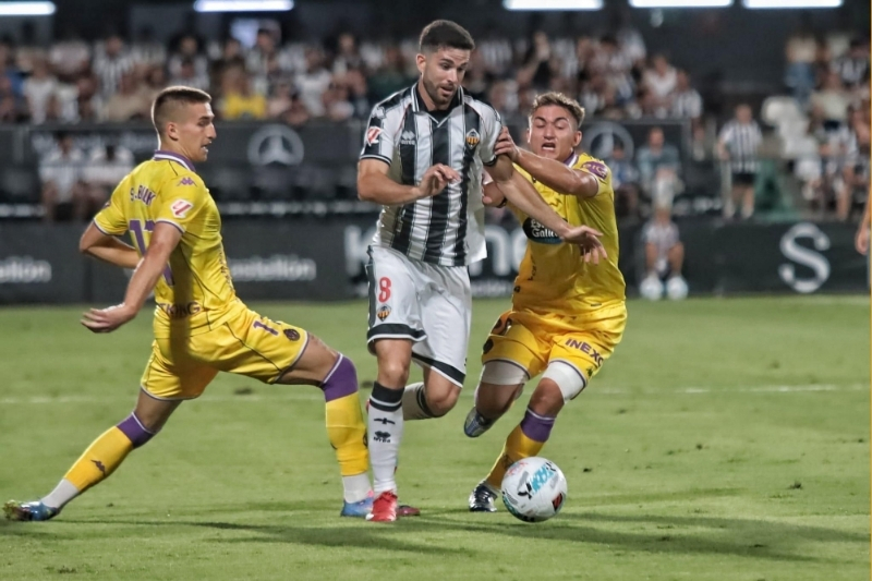 Kết quả bóng đá ngày 22/8 - Valladolid giành chiến thắng tối thiểu