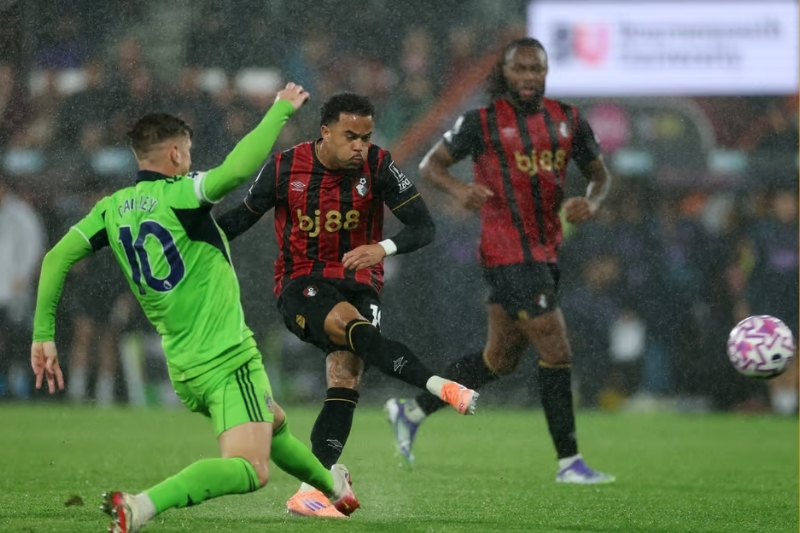 Kết quả bóng đá ngày 3/10 - Bournemouth có màn trình diễn bùng nổ để đánh bại Fulham