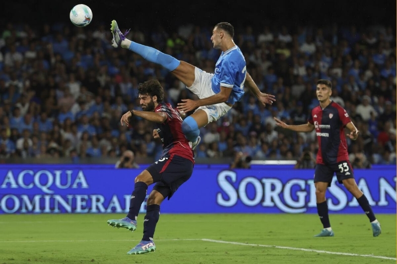 Kết quả bóng đá ngày 30/8 - Napoli có chiến thắng nhọc nhằn trước Cagliari