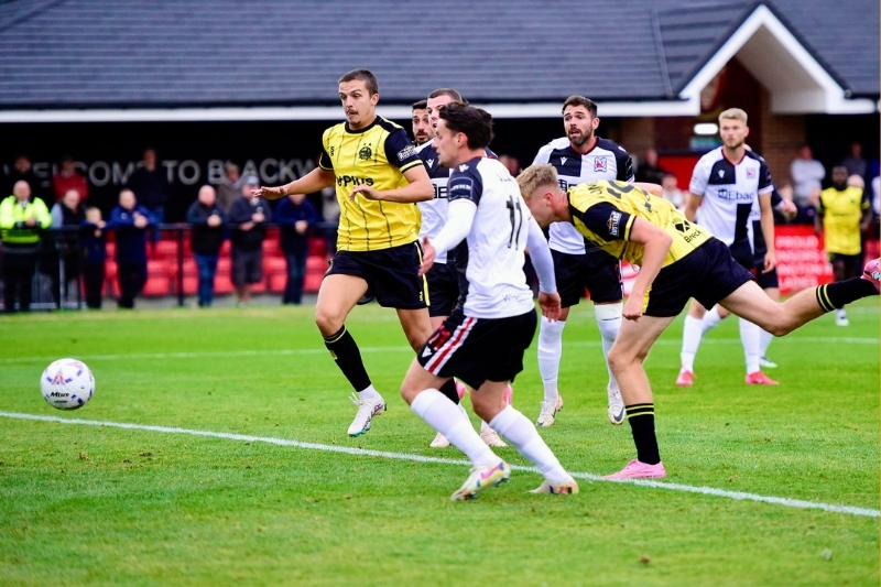 Kết quả bóng đá ngày 30/9 - Darlington chiến thắng thuyết phục 3-1