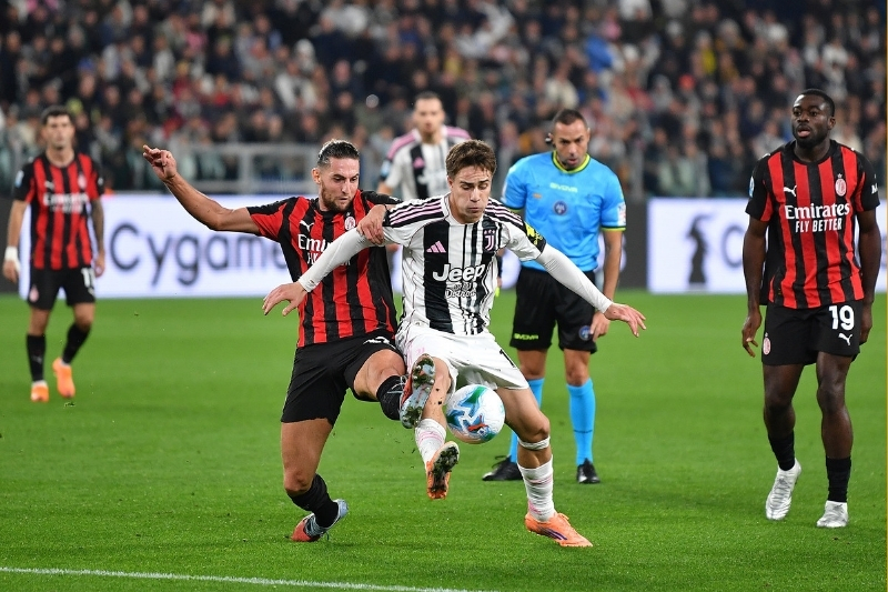 Kết quả bóng đá ngày 5/10 - Juventus hòa AC Milan với không bàn thắng