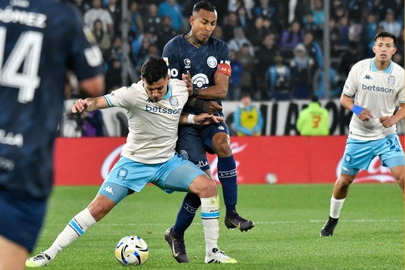 Kết quả bóng đá ngày 6/10 - Racing Club hòa Independiente Rivadavia với kết thúc không bàn thắng