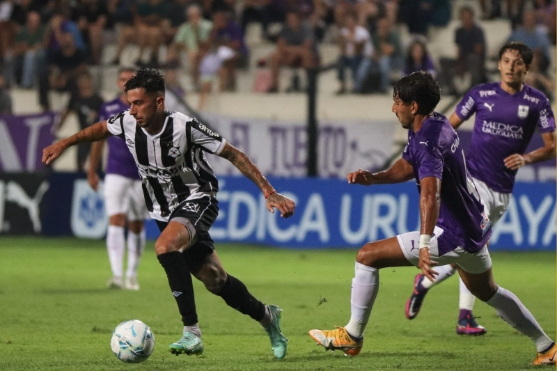 Kết quả bóng đá ngày 6/10 - Defensor Sporting ngược dòng để giành chiến thắng 2-1