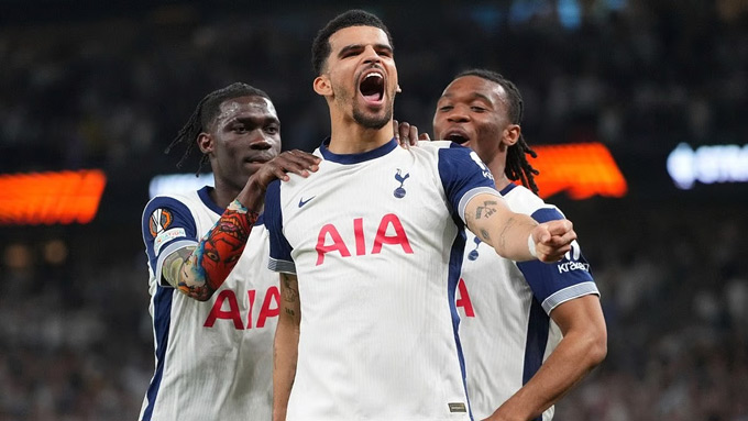 Kết quả bóng đá ngày 1/5 - MU và Tottenham thắng thuyết phục