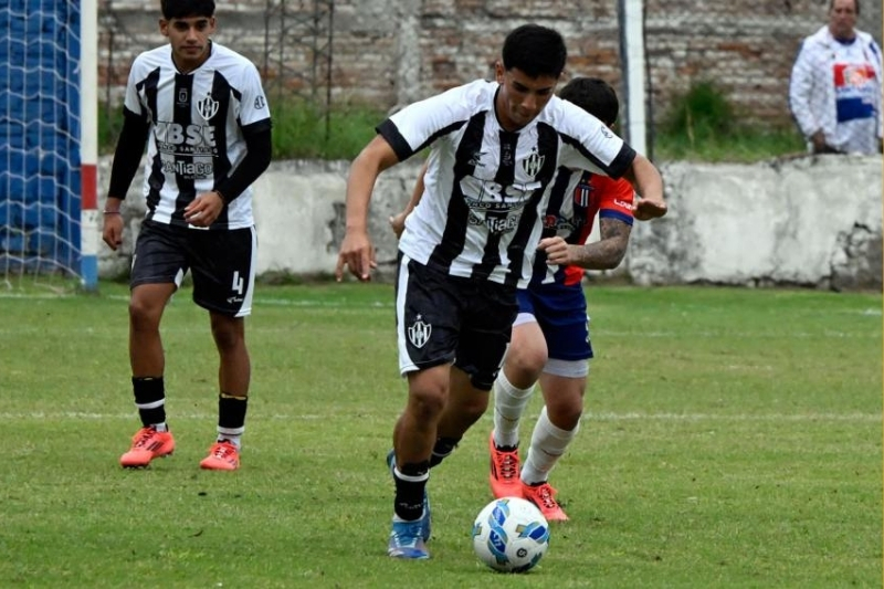 Lịch trực tiếp bóng đá ngày 10/10 - Central Cordoba de Santiago vs Union