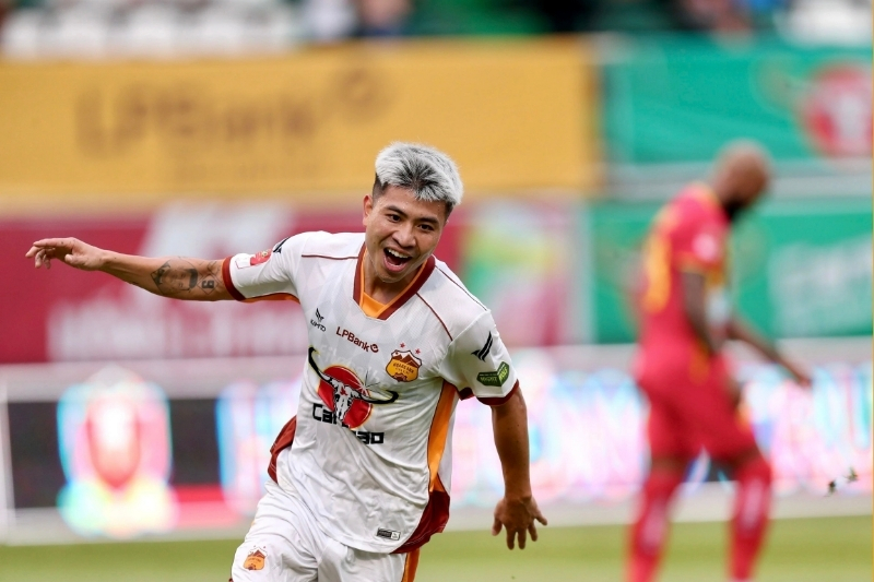 Lịch trực tiếp bóng đá ngày 3/10 - Thanh niên TP Hồ Chí Minh vs Quảng Ninh
