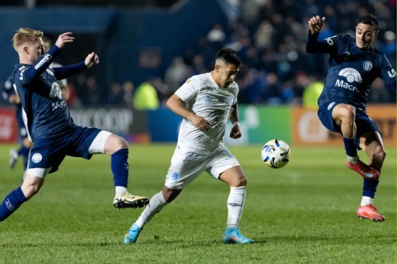 Lịch trực tiếp bóng đá ngày 6/10 - Racing Club vs Independiente Rivadavia