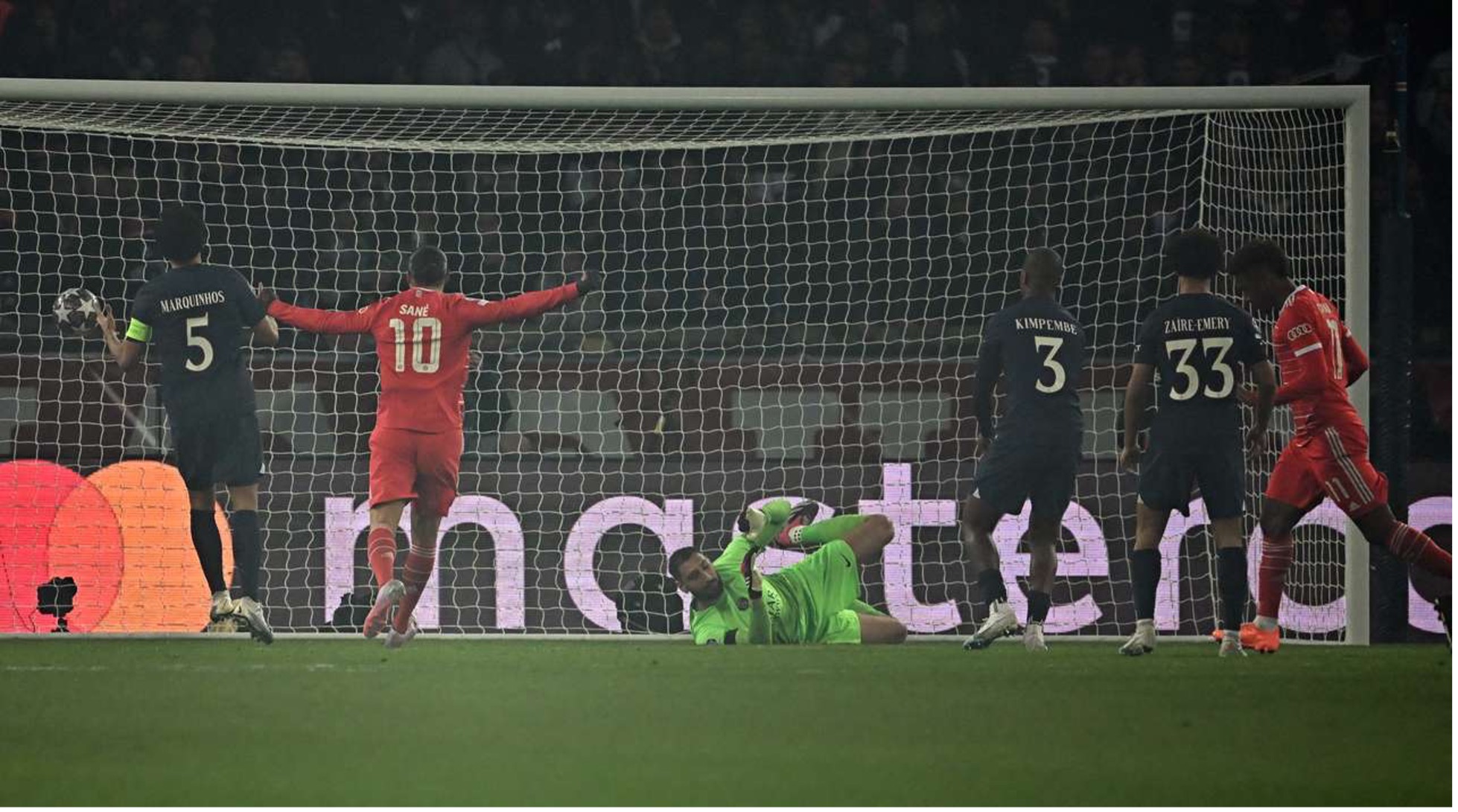 Soi tỷ lệ kèo châu Á nhà cái Bayern Munich vs PSG