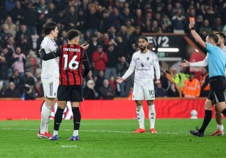 7 điểm nhấn vòng 31 Ngoại hạng Anh: MU, Liverpool, Tottenham báo động