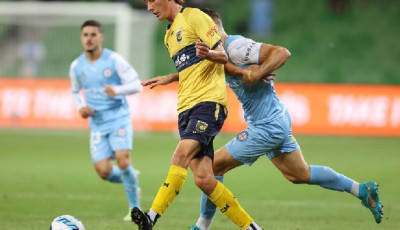 Soi kèo Central Coast Mariners vs Melbourne City, 15h00 ngày 31/12