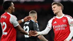 Arsenal gục ngã trước Southampton: Cú sốc FA Cup và áp lực cuối mùa