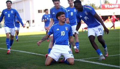 Kết quả bóng đá ngày 12/11 - Italy U19 thắng 8-0