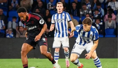 Kết quả bóng đá ngày 24/10 - Leeds thắng kịch tính