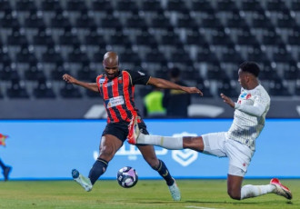 Kết quả bóng đá ngày 25/12 - Al Ettifaq ghi 2 bàn phút bù giờ