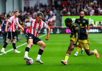 Kết quả bóng đá ngày 27/9 - Brentford đè bẹp MU, Liverpool gục ngã