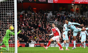 Kết quả bóng đá ngày 3/12 - Arsenal giữ phong độ