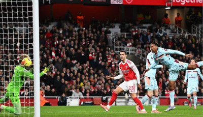 Kết quả bóng đá ngày 3/12 - Arsenal giữ phong độ