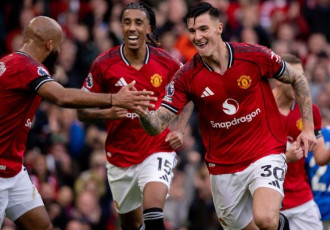 Kết quả bóng đá ngày 4/10 - Chelsea hạ Liverpool, Munich thắng đậm
