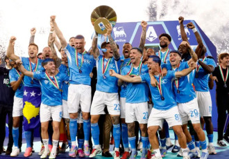 Kết quả bóng đá ngày 23/5 - Napoli đăng quang vô địch Serie A