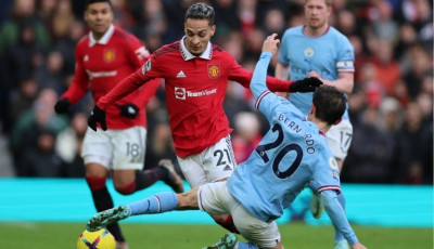 Lịch trực tiếp bóng đá ngày 17/1 - Đại chiến Man United vs Man City