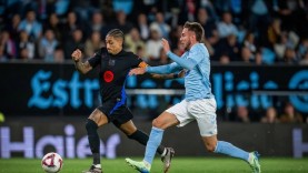 Nhận định bóng đá Barcelona vs Celta Vigo, 02h30 ngày 23/4: Tiến sát ngôi vương