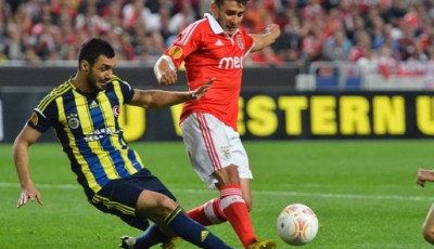 Nhận định bóng đá Fenerbahce vs Benfica, 2h00 ngày 21/8: “Người đặc biệt” còn đặc biệt?