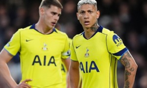 Cửa Tottenham trụ hạng bị đe dọa sau trận thua Chelsea