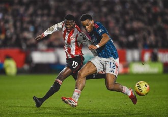 Vòng 26 Ngoại hạng Anh: Arsenal hụt nhịp, Man City lập kỷ lục, Milner chạm mốc lịch sử