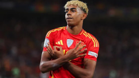 Kết quả bóng đá UEFA Nations League: Cơn mưa bàn thắng chấn động